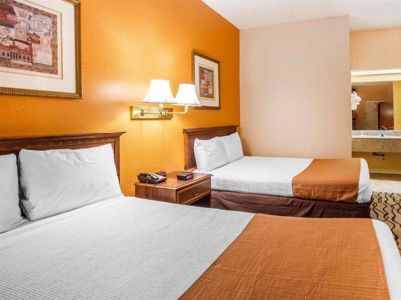 Hotel Zainee Inc Budgetel And Augusta