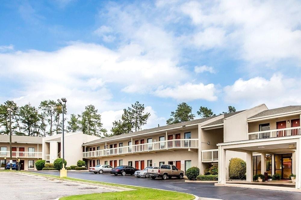 Zainee Inc Budgetel And Hotel Augusta